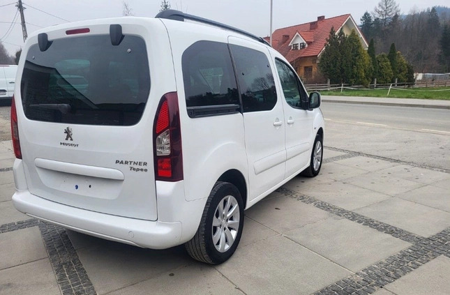 Peugeot Partner cena 46999 przebieg: 163610, rok produkcji 2019 z Chęciny małe 191